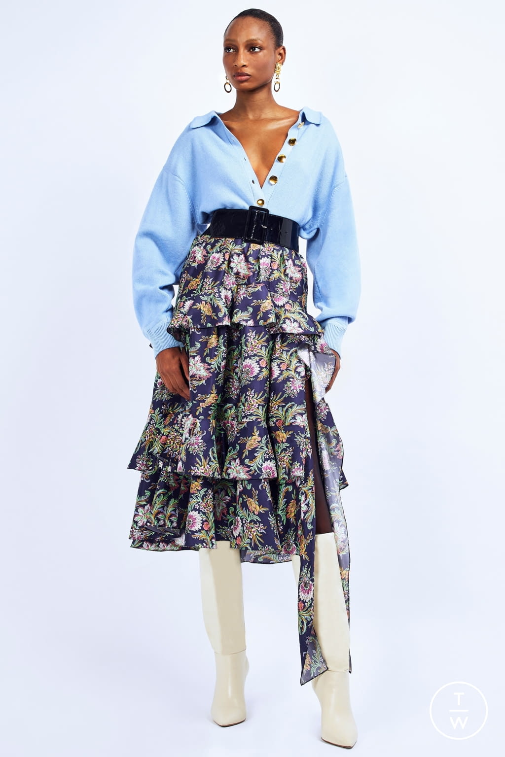 Fashion Week New York Pre-Fall 2022 look 31 from the Prabal Gurung collection womenswear