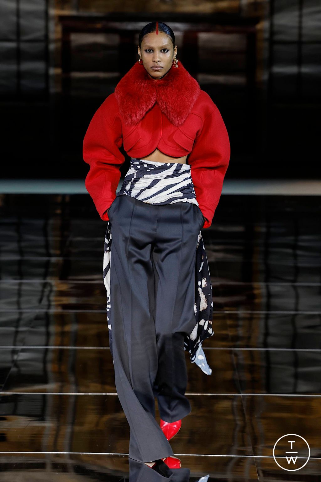 Fashion Week New York Fall/Winter 2023 look 1 de la collection Prabal Gurung womenswear