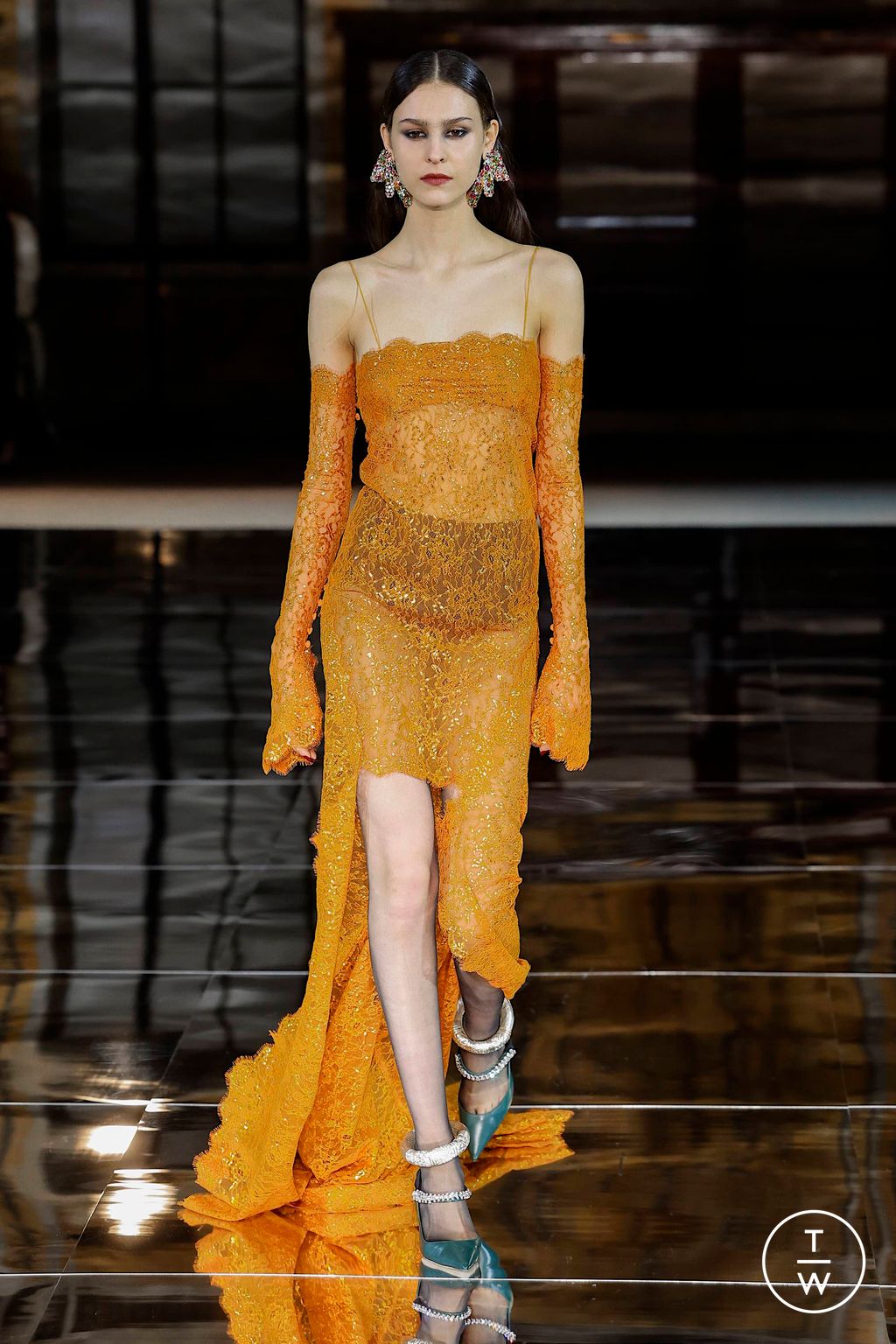 Fashion Week New York Fall/Winter 2023 look 13 from the Prabal Gurung collection womenswear