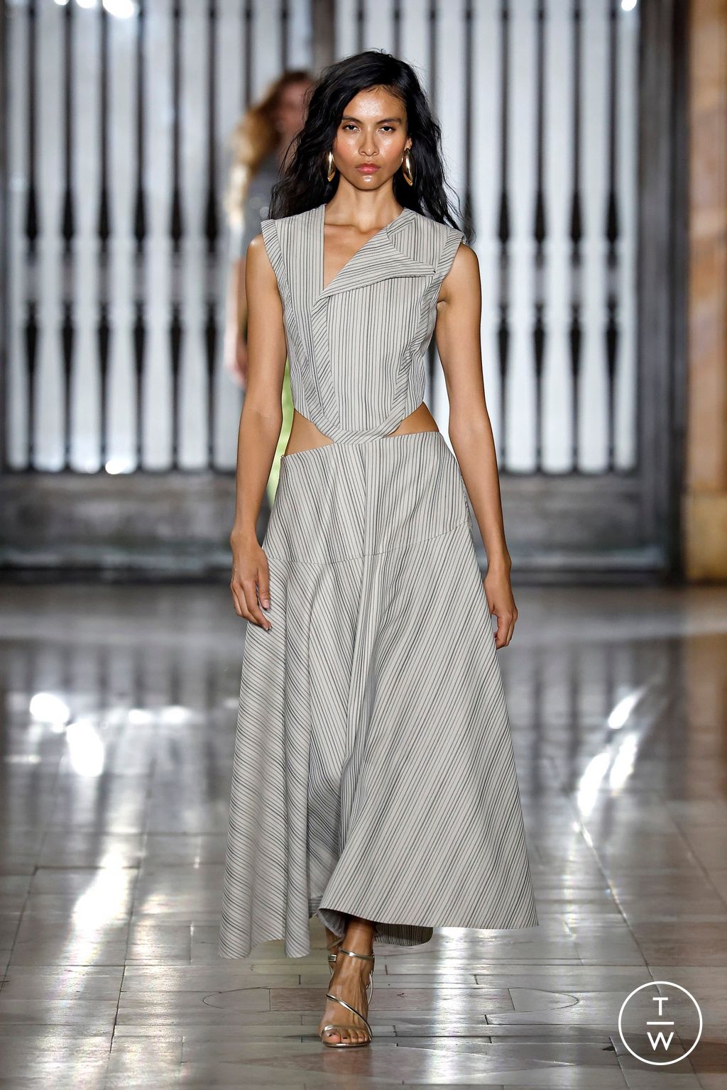 Fashion Week New York Fall/Winter 2025 look 10 from the Prabal Gurung collection 女装