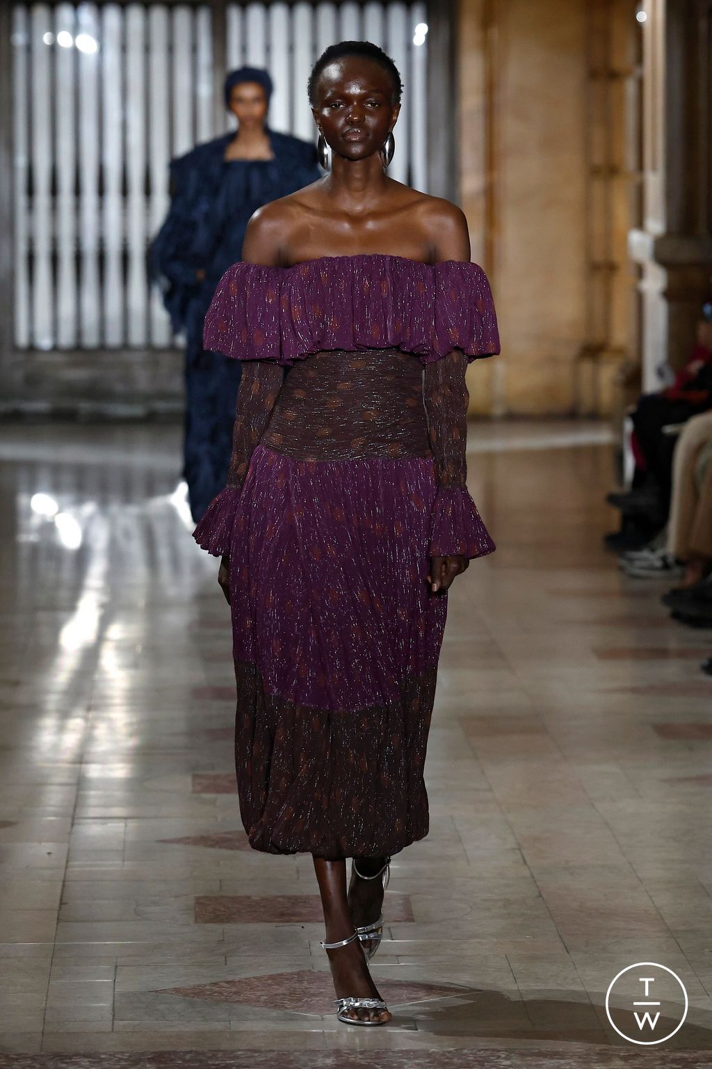 Fashion Week New York Fall/Winter 2025 look 30 from the Prabal Gurung collection womenswear