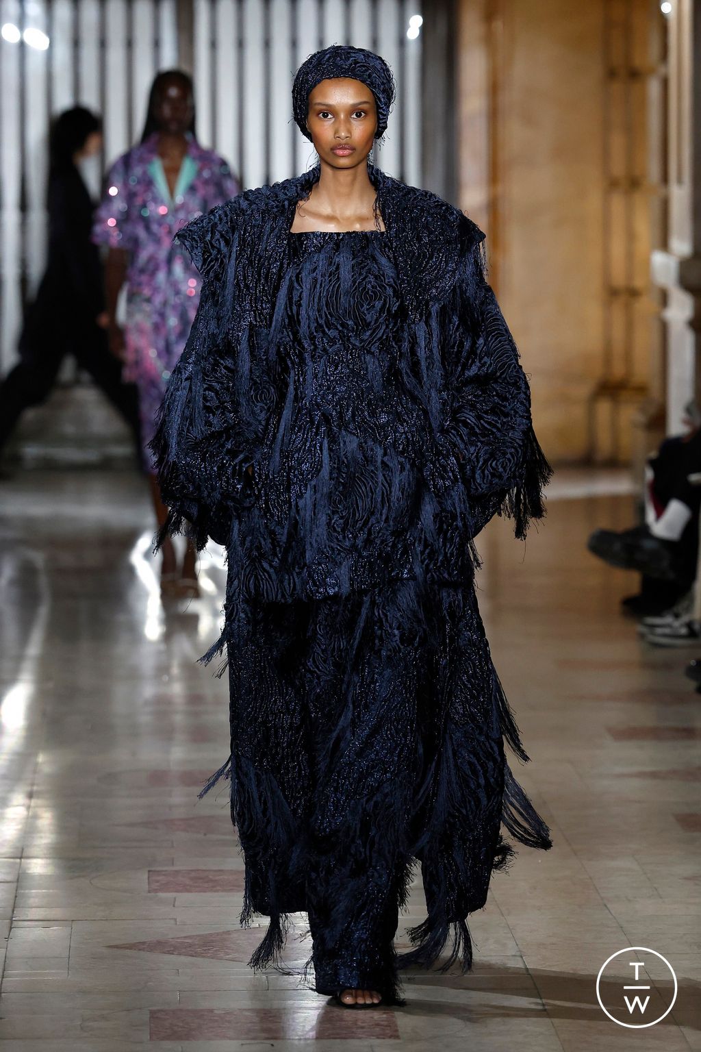 Fashion Week New York Fall/Winter 2025 look 31 from the Prabal Gurung collection womenswear