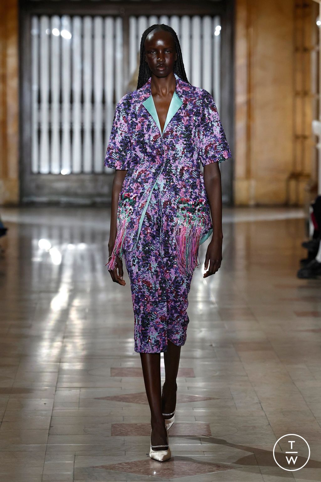 Fashion Week New York Fall/Winter 2025 look 32 from the Prabal Gurung collection womenswear