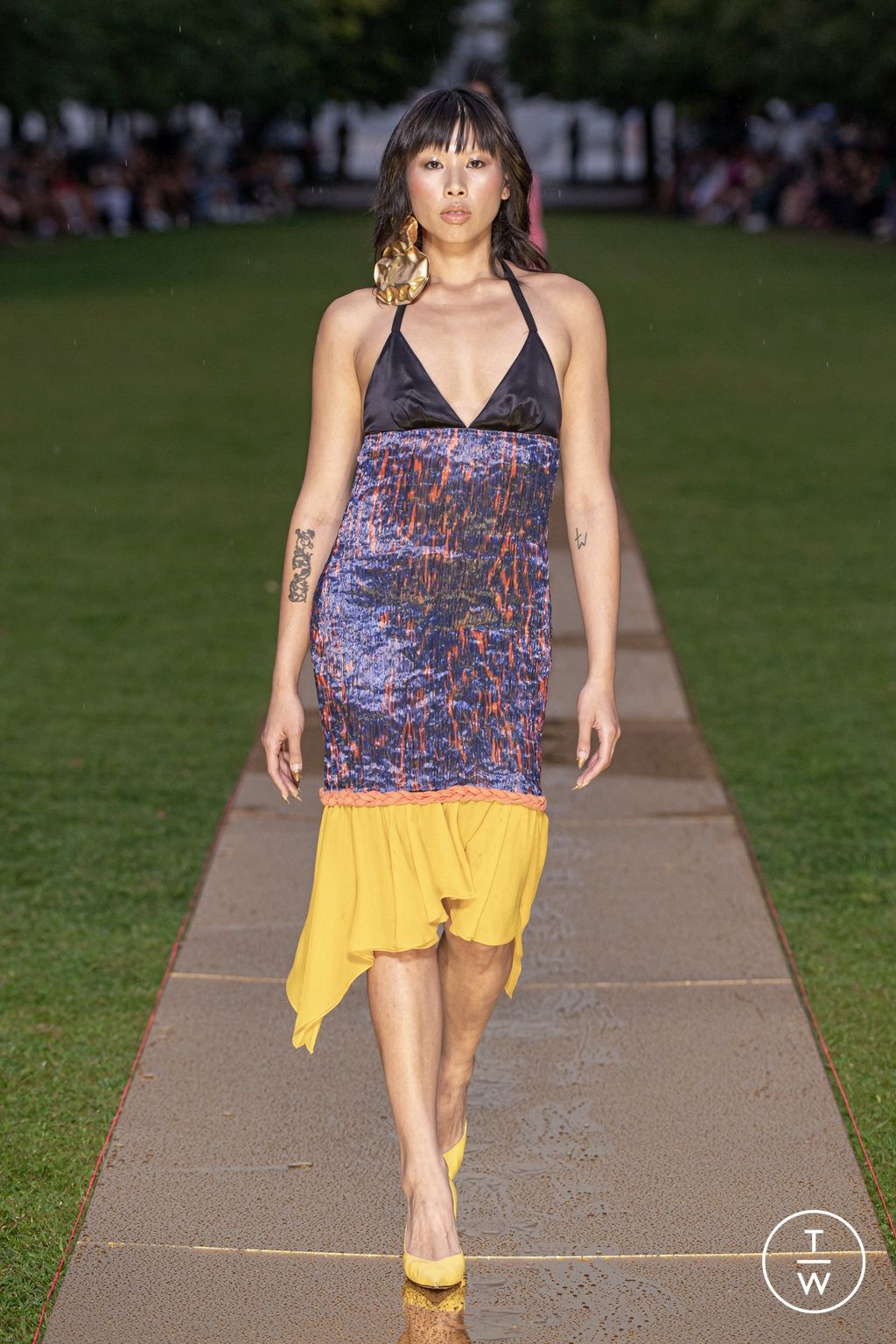 Fashion Week New York Spring/Summer 2024 look 8 de la collection Prabal Gurung womenswear
