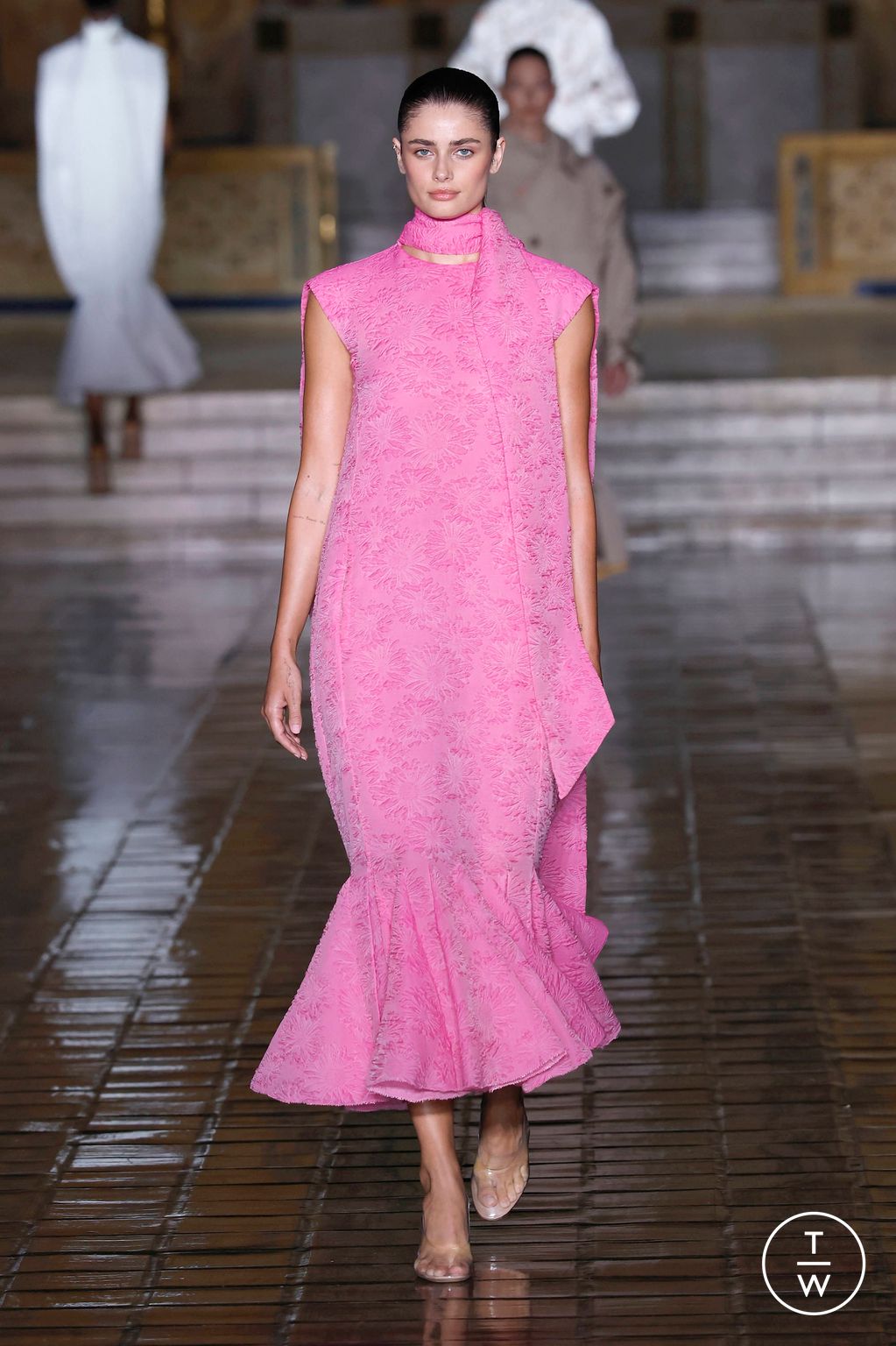 Fashion Week New York Spring/Summer 2026 look 6 from the Prabal Gurung collection womenswear