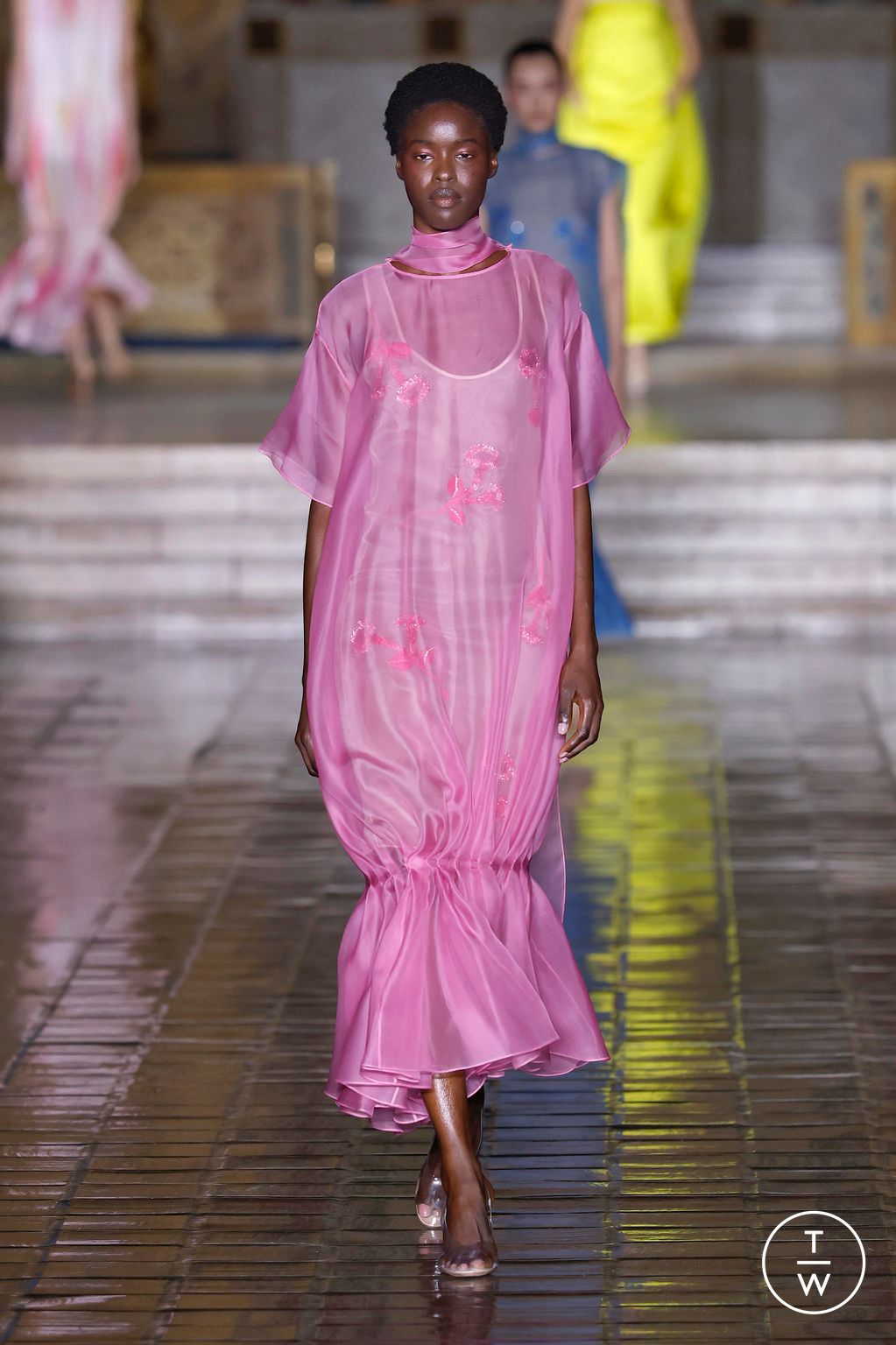 Fashion Week New York Spring/Summer 2026 look 22 from the Prabal Gurung collection womenswear
