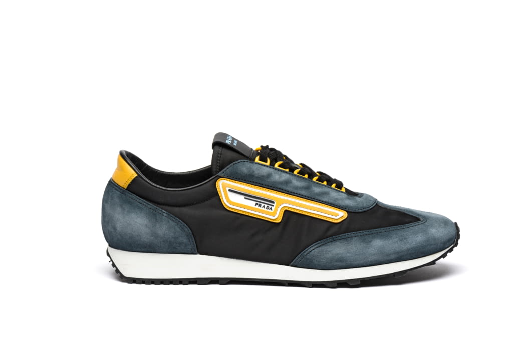 Fashion Week Milan Spring/Summer 2019 look 15 from the Prada collection menswear accessories