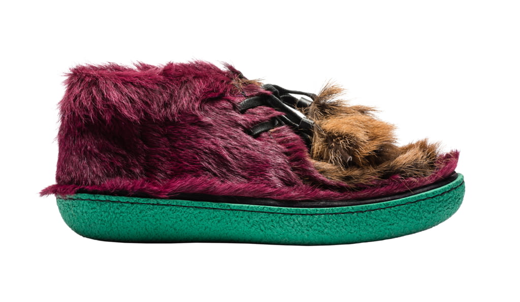 Fashion Week Milan Fall/Winter 2017 look 30 from the Prada collection menswear accessories