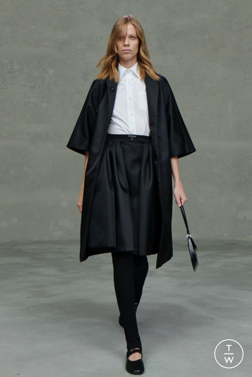 Fashion Week Milan Spring/Summer 2021 look 24 de la collection Prada menswear