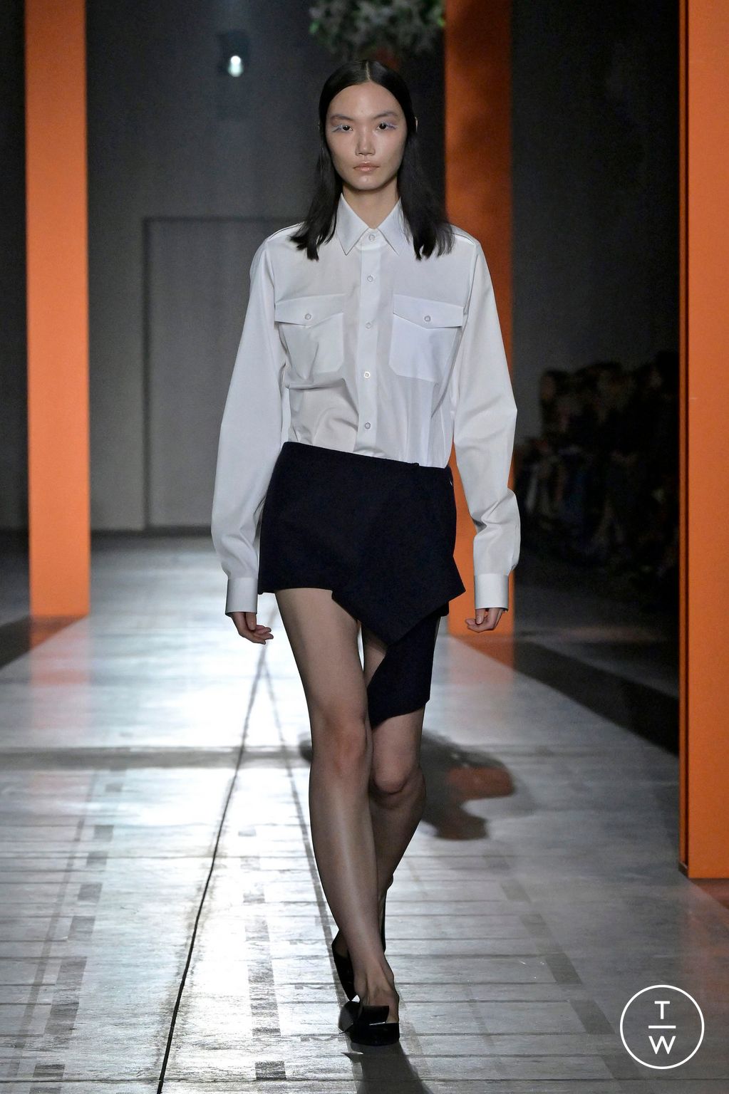 Fashion Week Milan Fall/Winter 2023 look 38 from the Prada collection womenswear