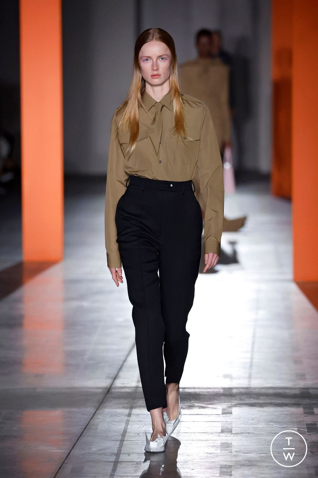 Fashion Week Milan Fall/Winter 2023 look 8 de la collection Prada womenswear