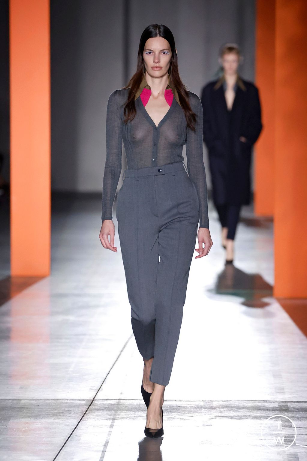 Fashion Week Milan Fall/Winter 2023 look 17 from the Prada collection womenswear