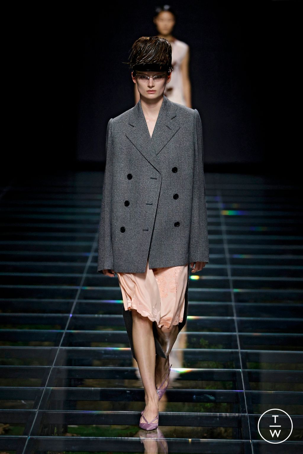 Fashion Week Milan Fall/Winter 2024 look 8 from the Prada collection 女装