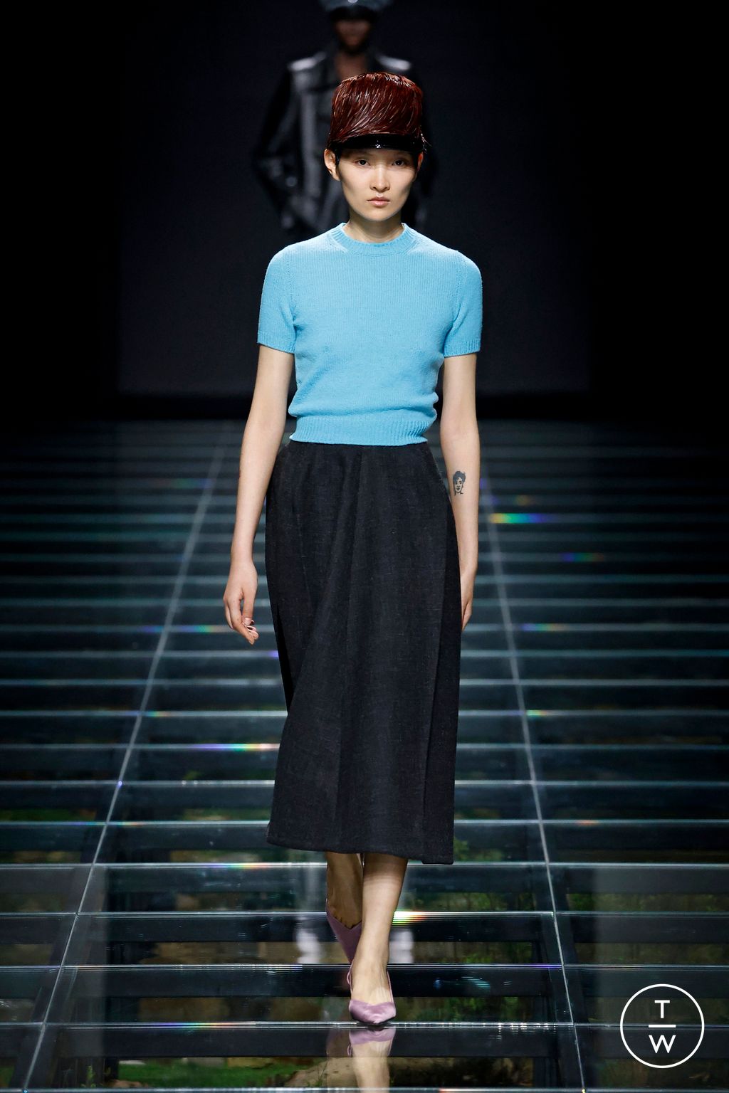 Fashion Week Milan Fall/Winter 2024 look 37 from the Prada collection 女装