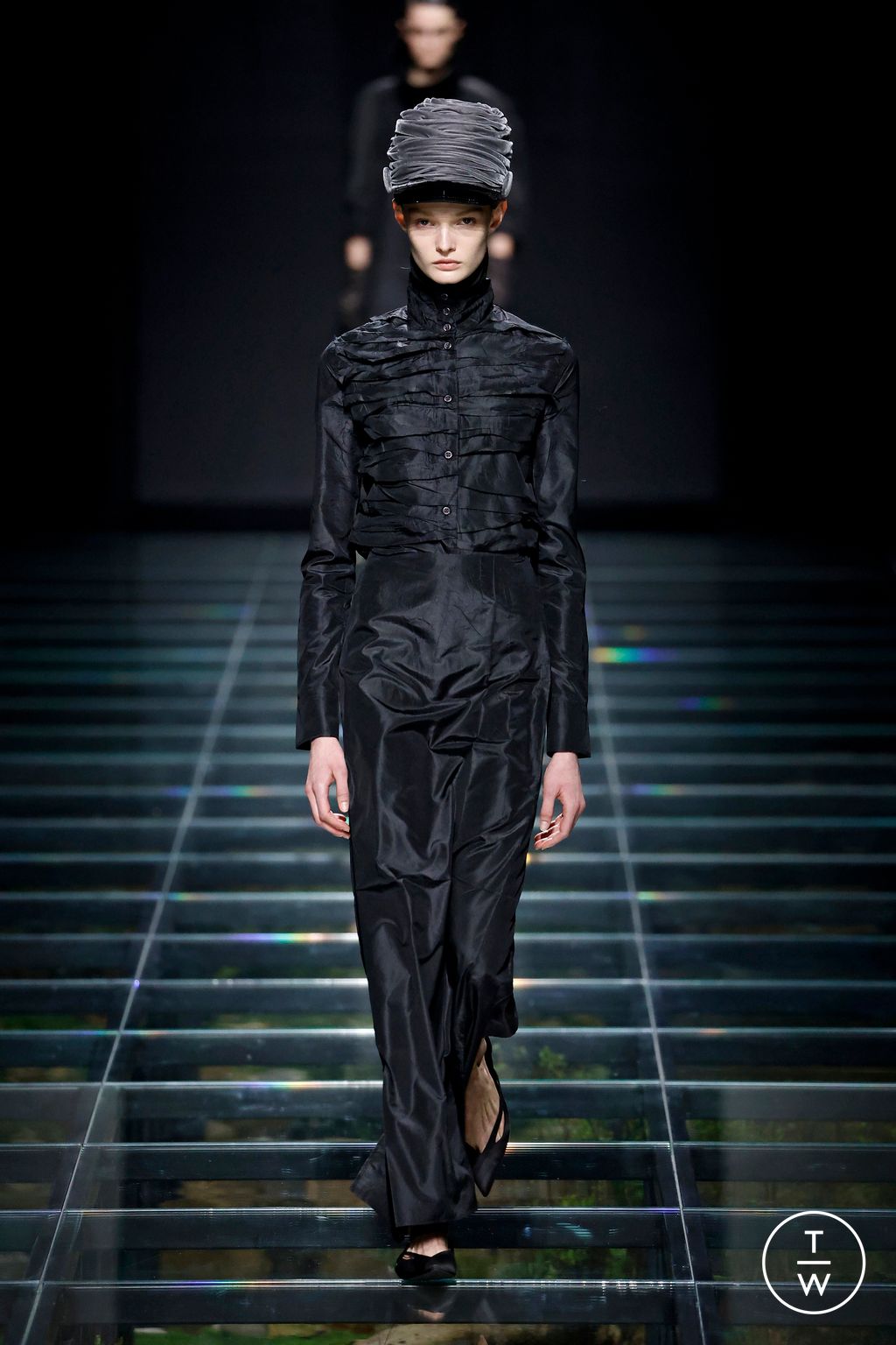Fashion Week Milan Fall/Winter 2024 look 48 from the Prada collection 女装