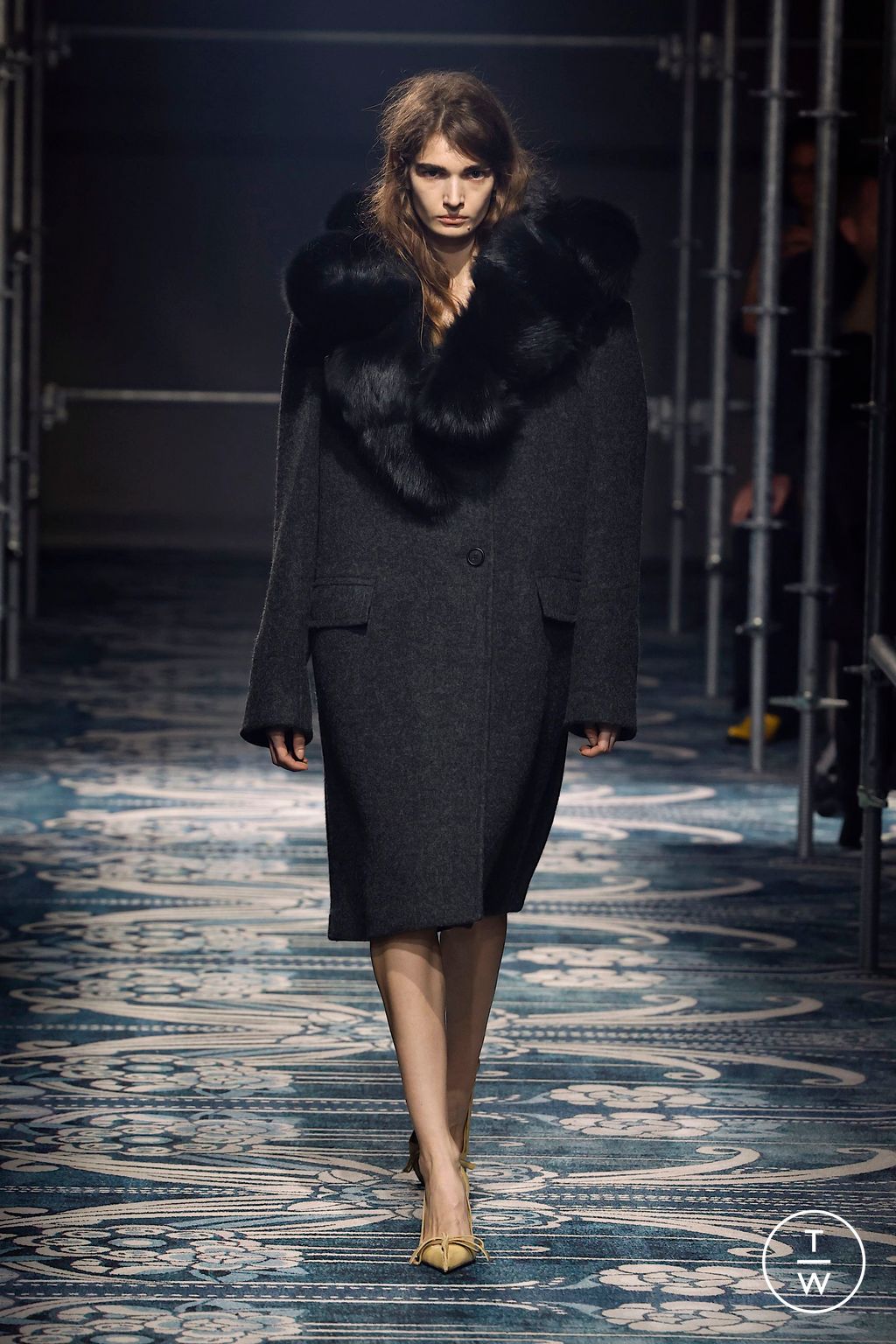 Fashion Week Milan Fall/Winter 2025 look 18 from the Prada collection womenswear