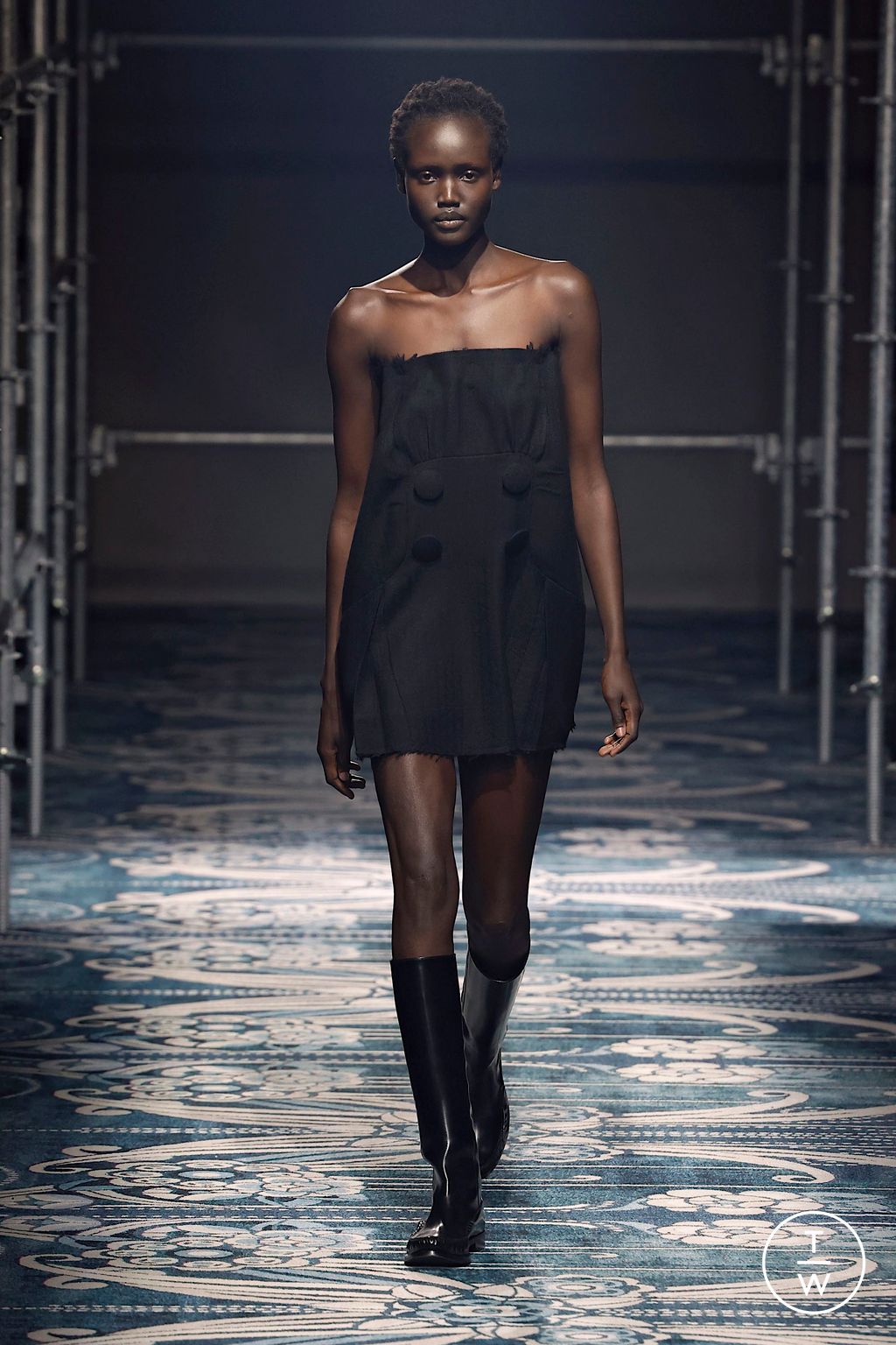 Fashion Week Milan Fall/Winter 2025 look 46 from the Prada collection womenswear