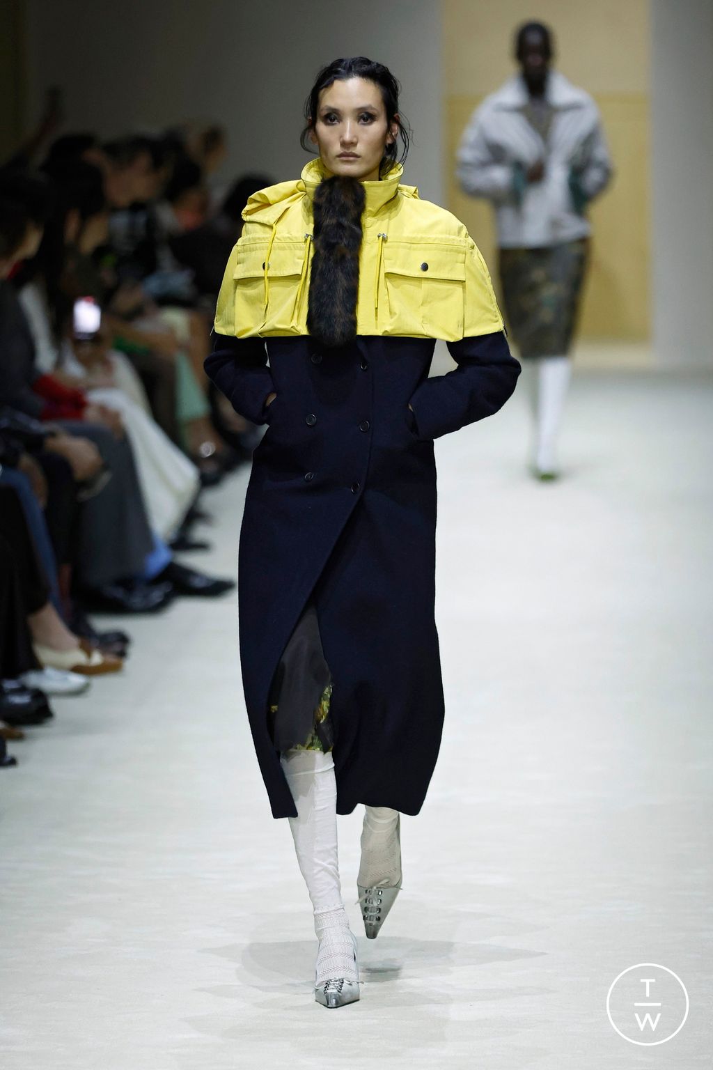 Fashion Week Milan Fall/Winter 2026 look 4 from the Prada collection 女装