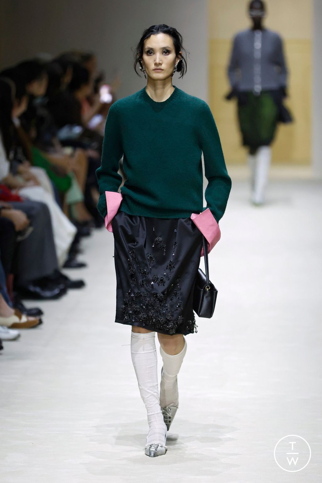 Fashion Week Milan Fall/Winter 2026 look 34 de la collection Prada womenswear