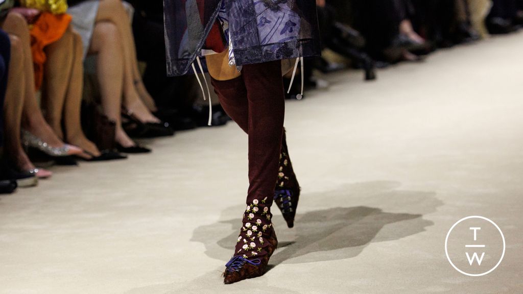 Fashion Week Milan Fall/Winter 2026 look 18 from the Prada collection womenswear accessories