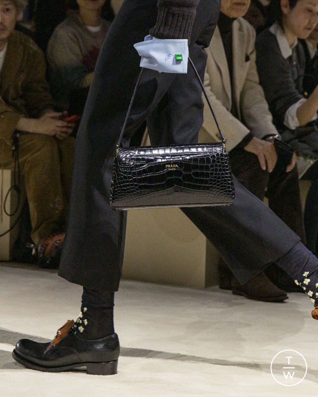 Fashion Week Milan Fall/Winter 2026 look 33 from the Prada collection 女装配饰