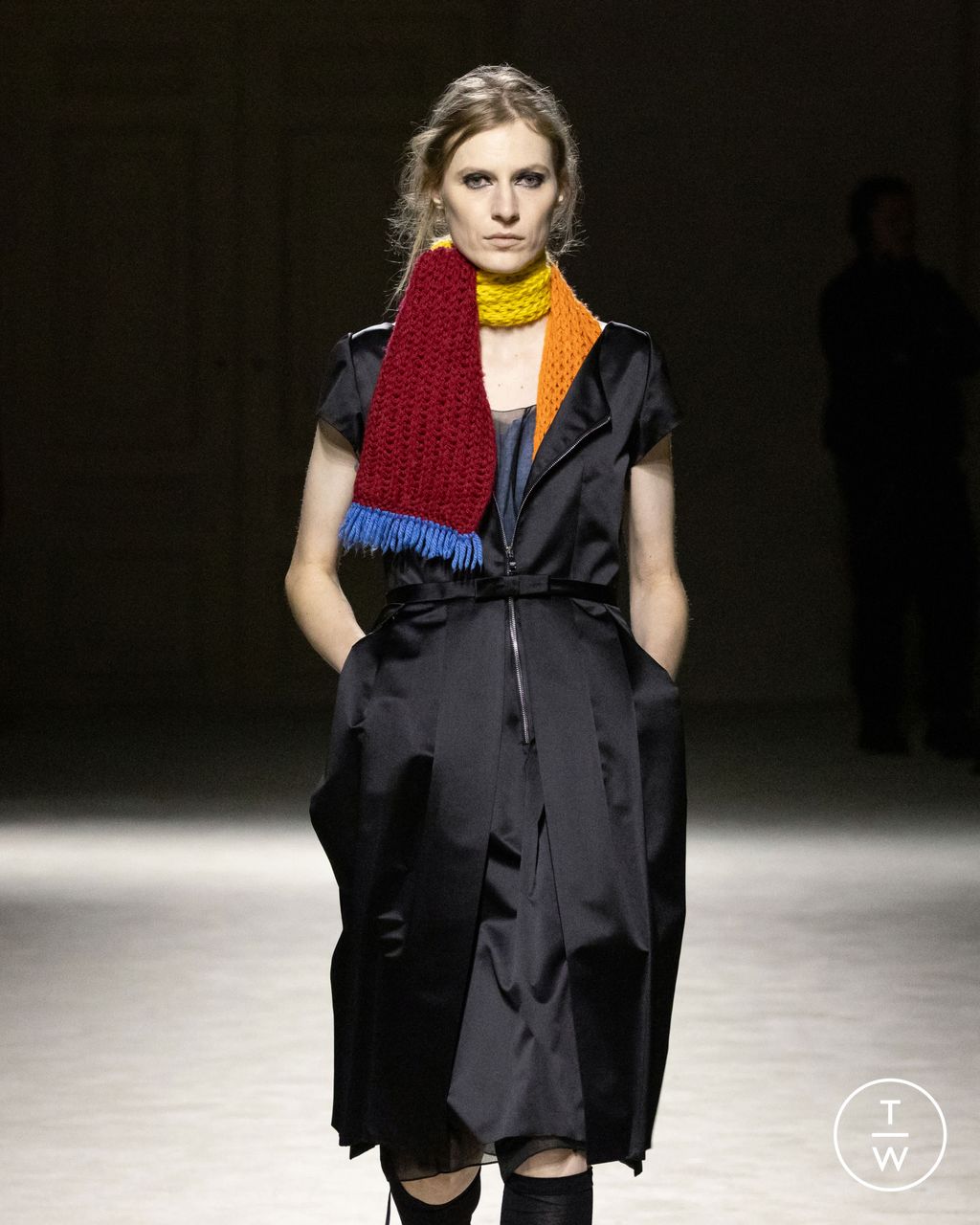 Fashion Week Milan Fall/Winter 2026 look 60 from the Prada collection 女装配饰