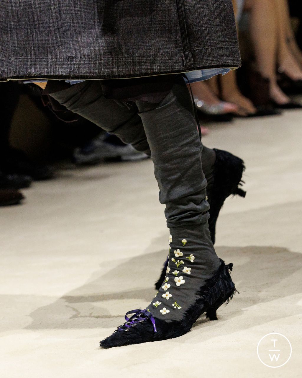 Fashion Week Milan Fall/Winter 2026 look 13 from the Prada collection 女装配饰