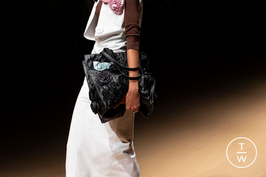 Fashion Week Milan Spring/Summer 2023 look 21 from the Prada collection womenswear accessories