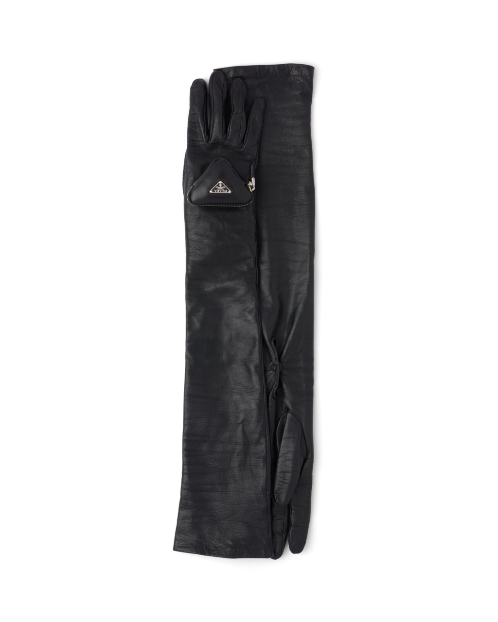 Fashion Week Milan Fall/Winter 2021 look 61 from the Prada collection 女装配饰