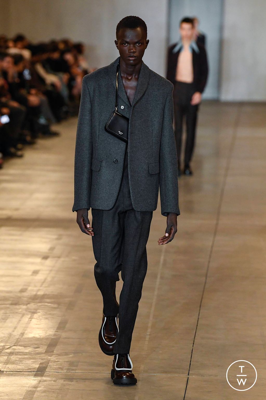 Fashion Week Milan Fall/Winter 2023 look 6 from the Prada collection 男装
