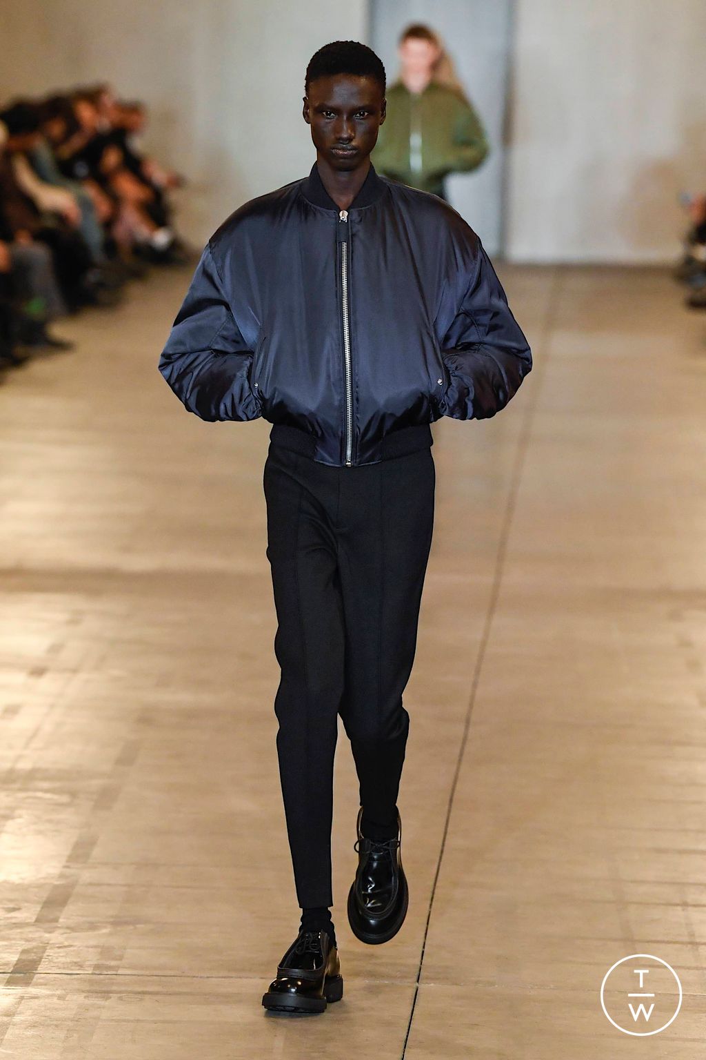 Fashion Week Milan Fall/Winter 2023 look 23 from the Prada collection menswear