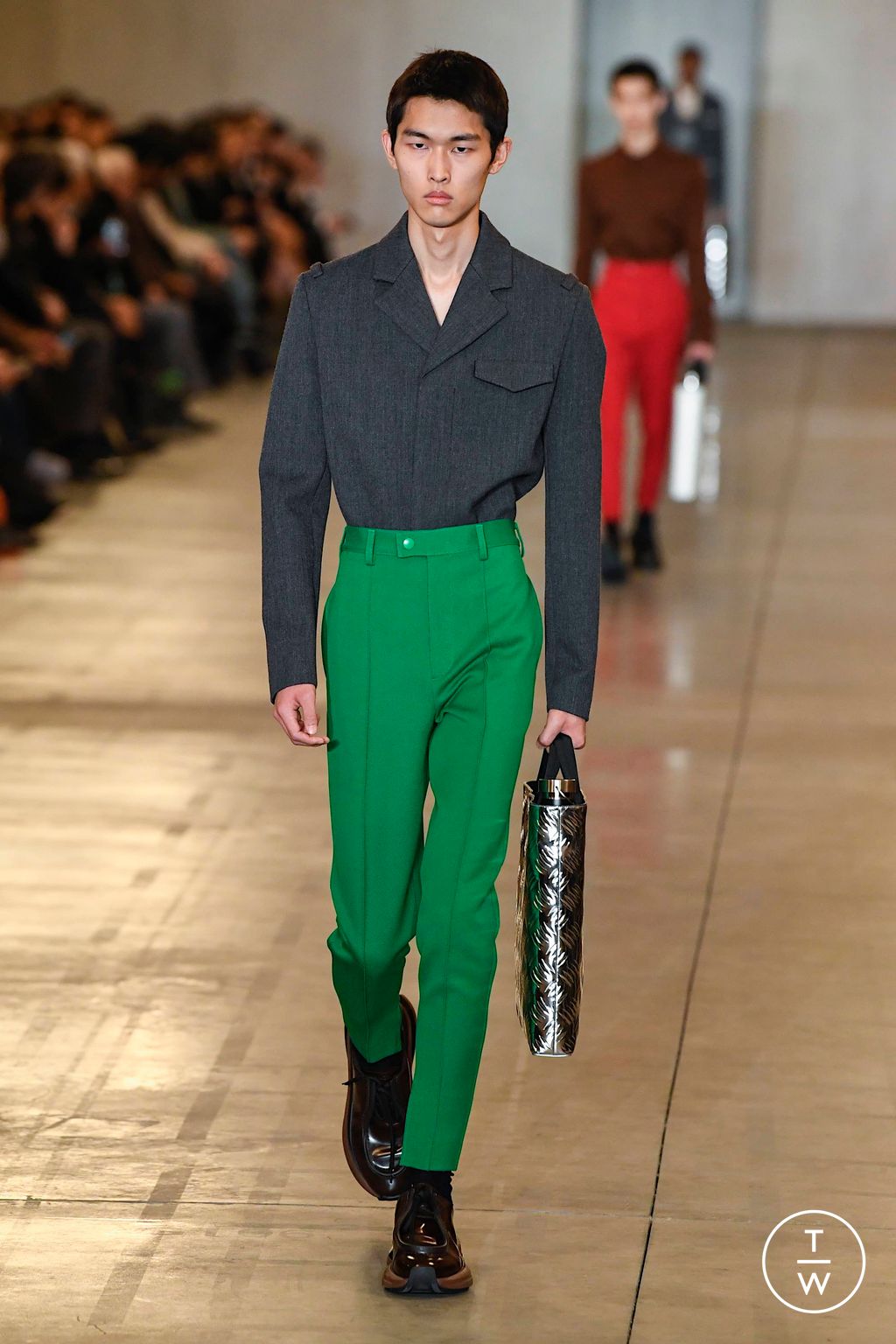 Fashion Week Milan Fall/Winter 2023 look 30 from the Prada collection menswear