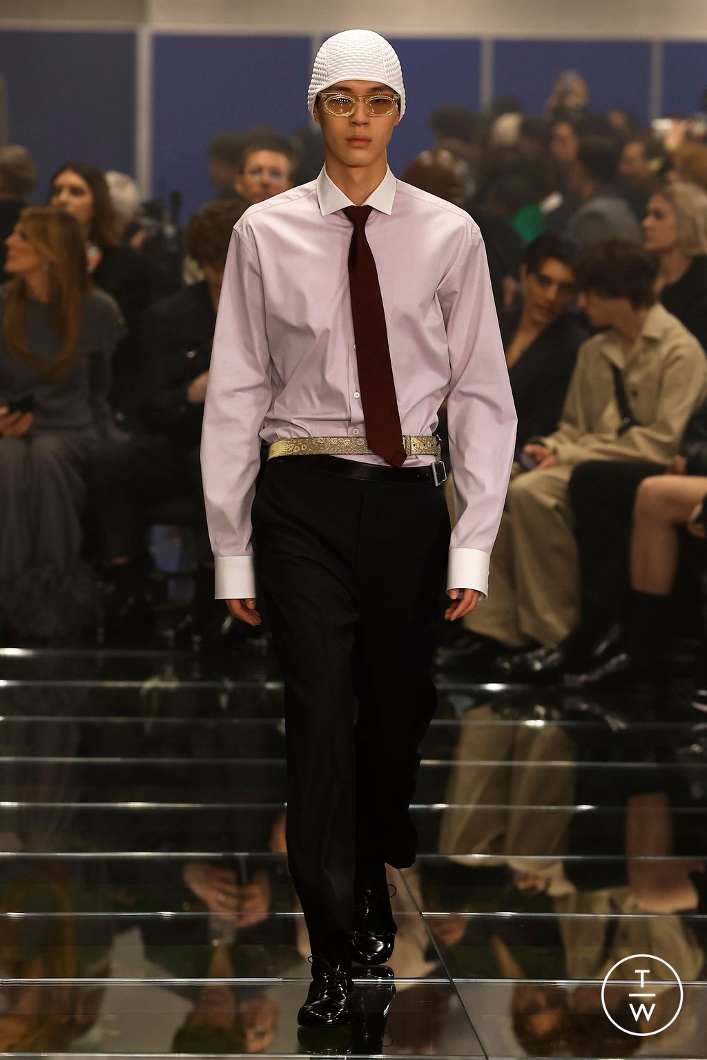 Fashion Week Milan Fall/Winter 2024 look 5 de la collection Prada menswear