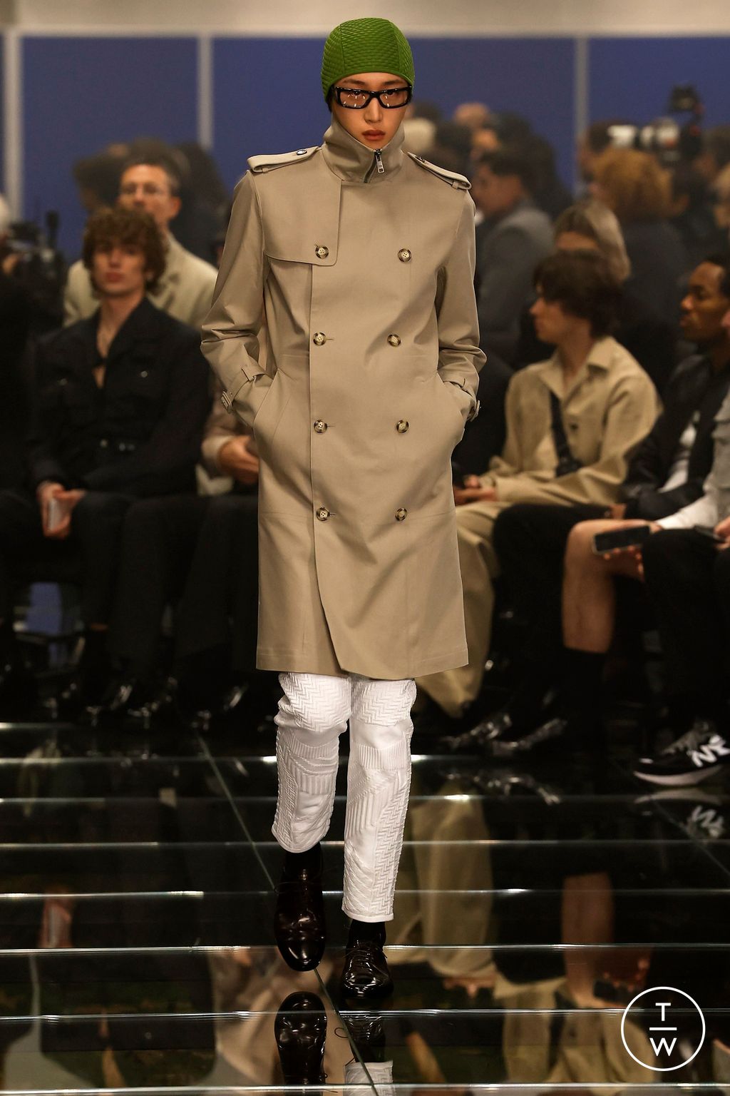 Fashion Week Milan Fall/Winter 2024 look 19 from the Prada collection 男装