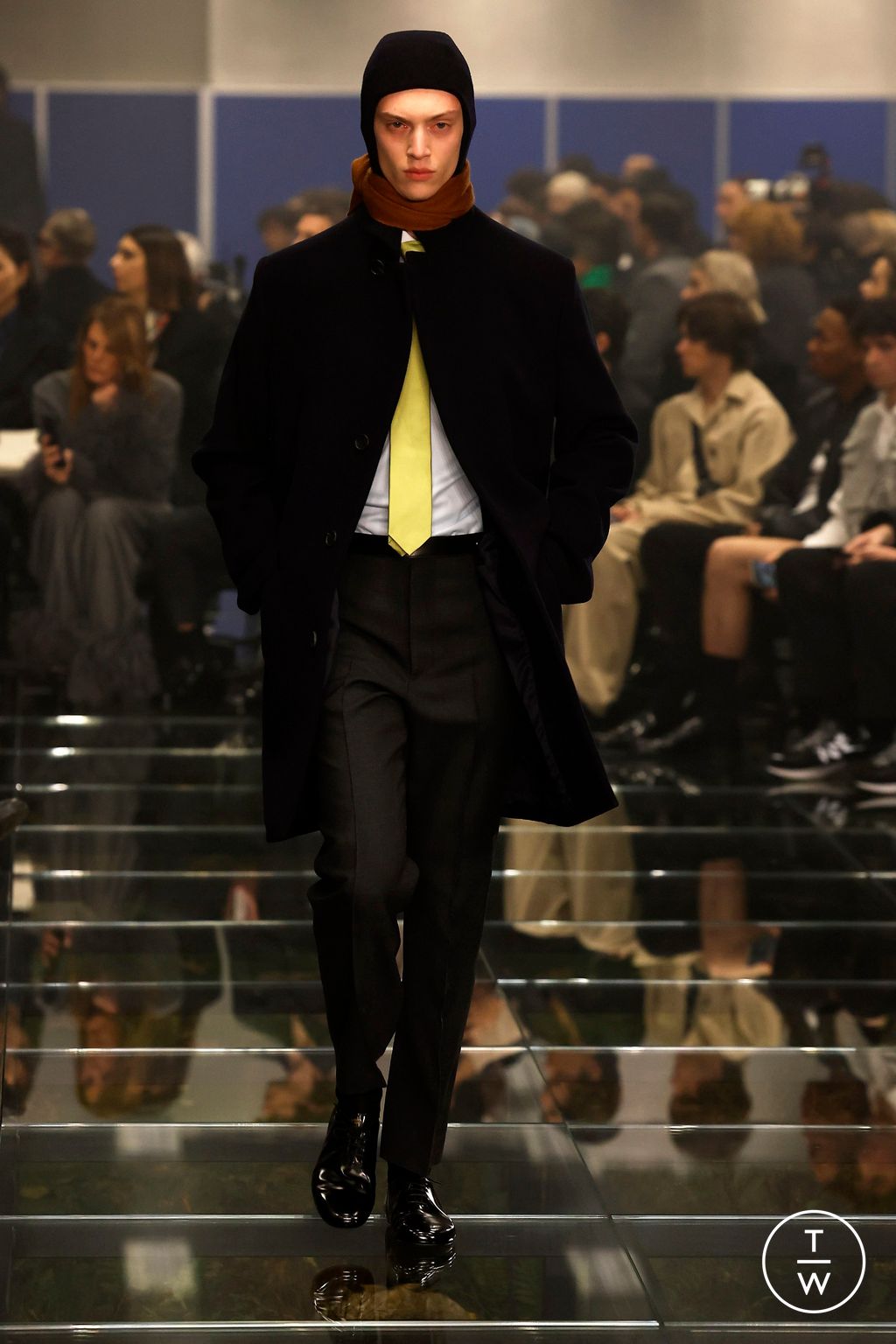 Fashion Week Milan Fall/Winter 2024 look 21 from the Prada collection 男装