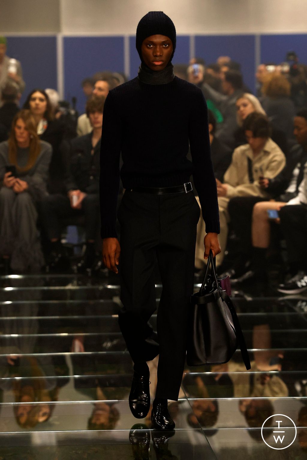 Fashion Week Milan Fall/Winter 2024 look 23 de la collection Prada menswear