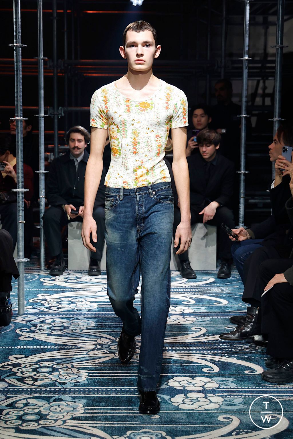 Fashion Week Milan Fall/Winter 2025 look 5 de la collection Prada menswear