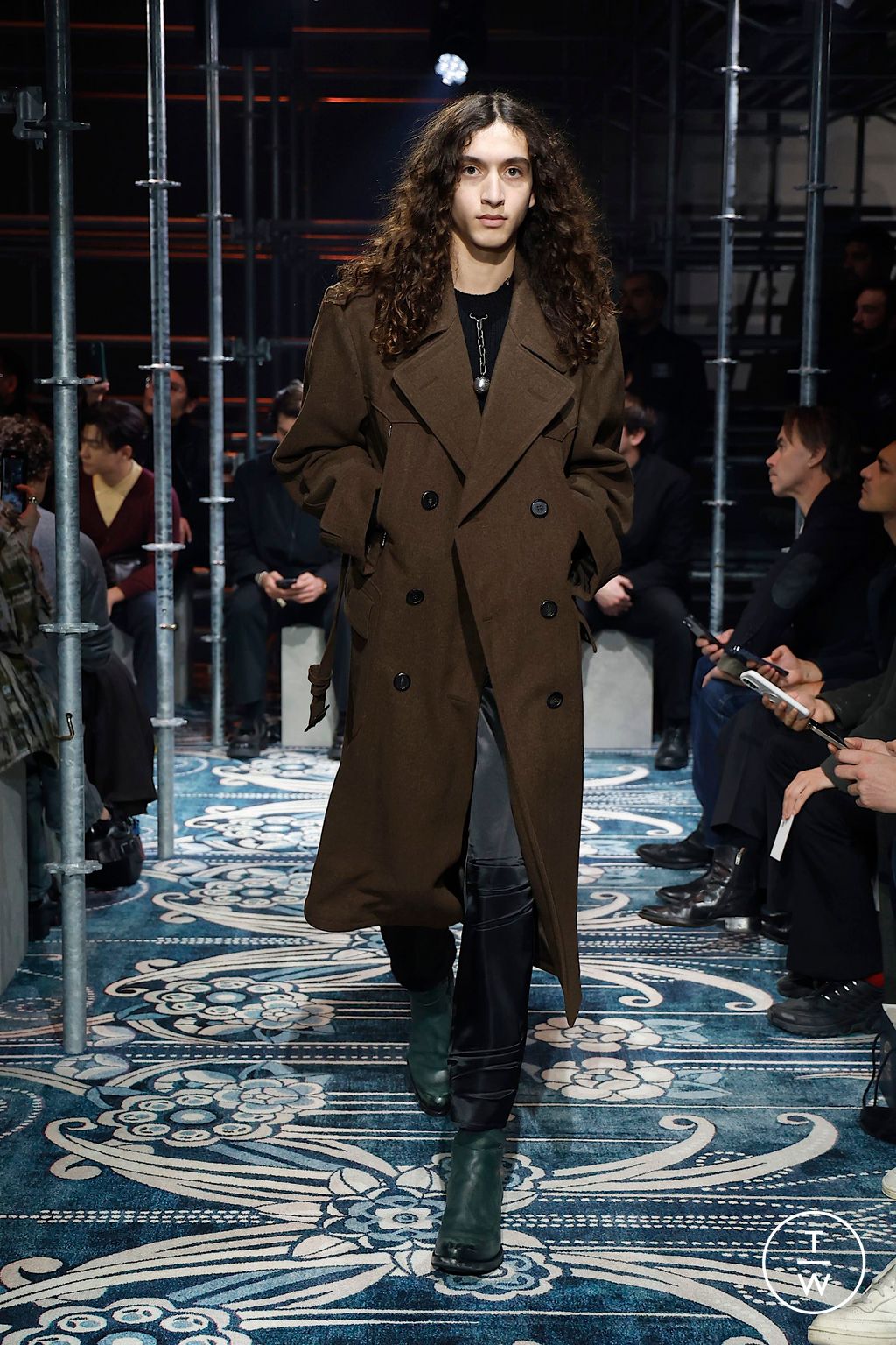 Fashion Week Milan Fall/Winter 2025 look 50 from the Prada collection menswear