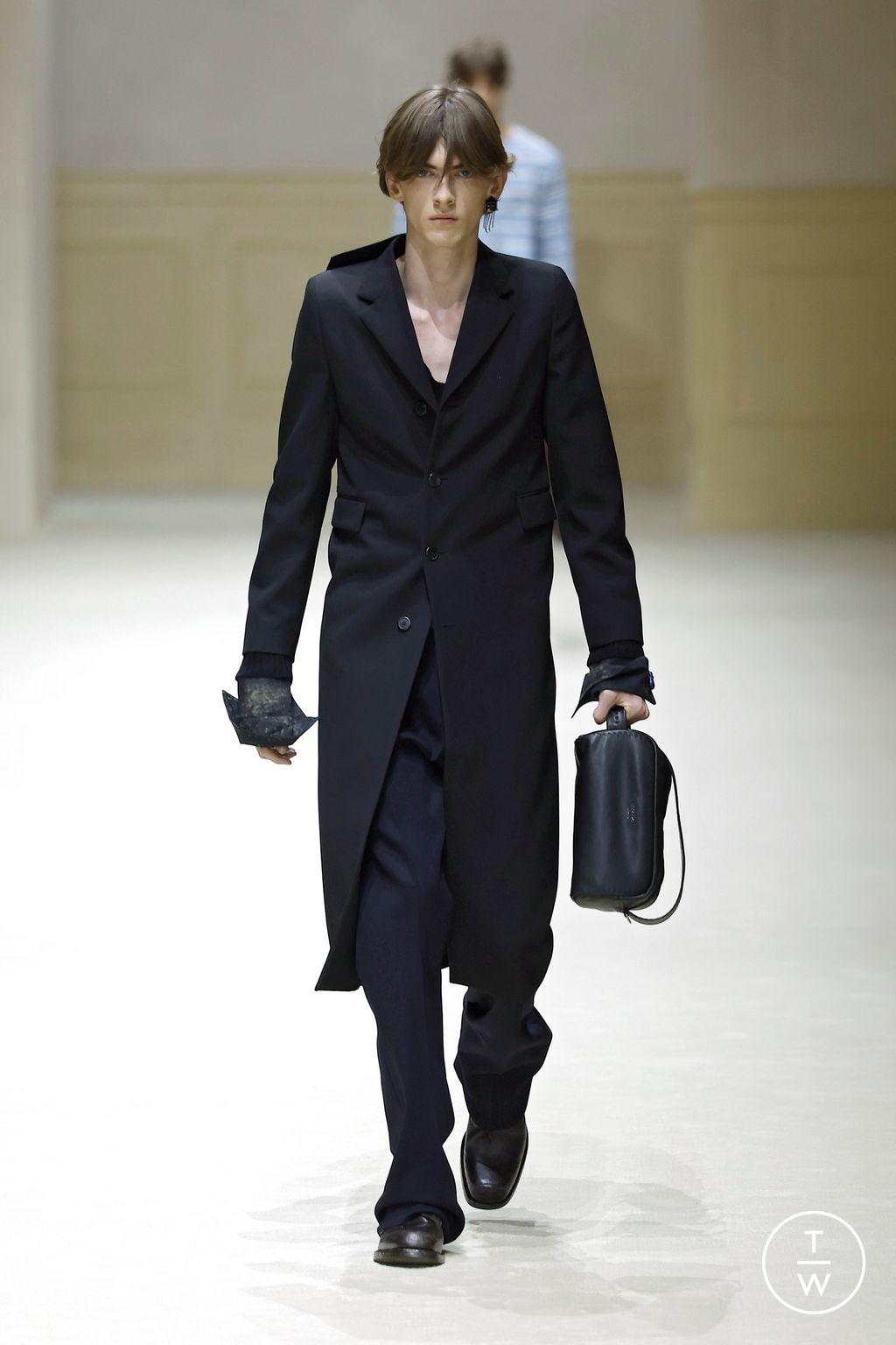 Fashion Week Milan Fall/Winter 2026 look 5 from the Prada collection menswear