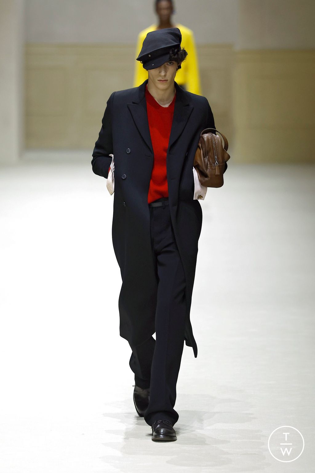 Fashion Week Milan Fall/Winter 2026 look 15 from the Prada collection 男装