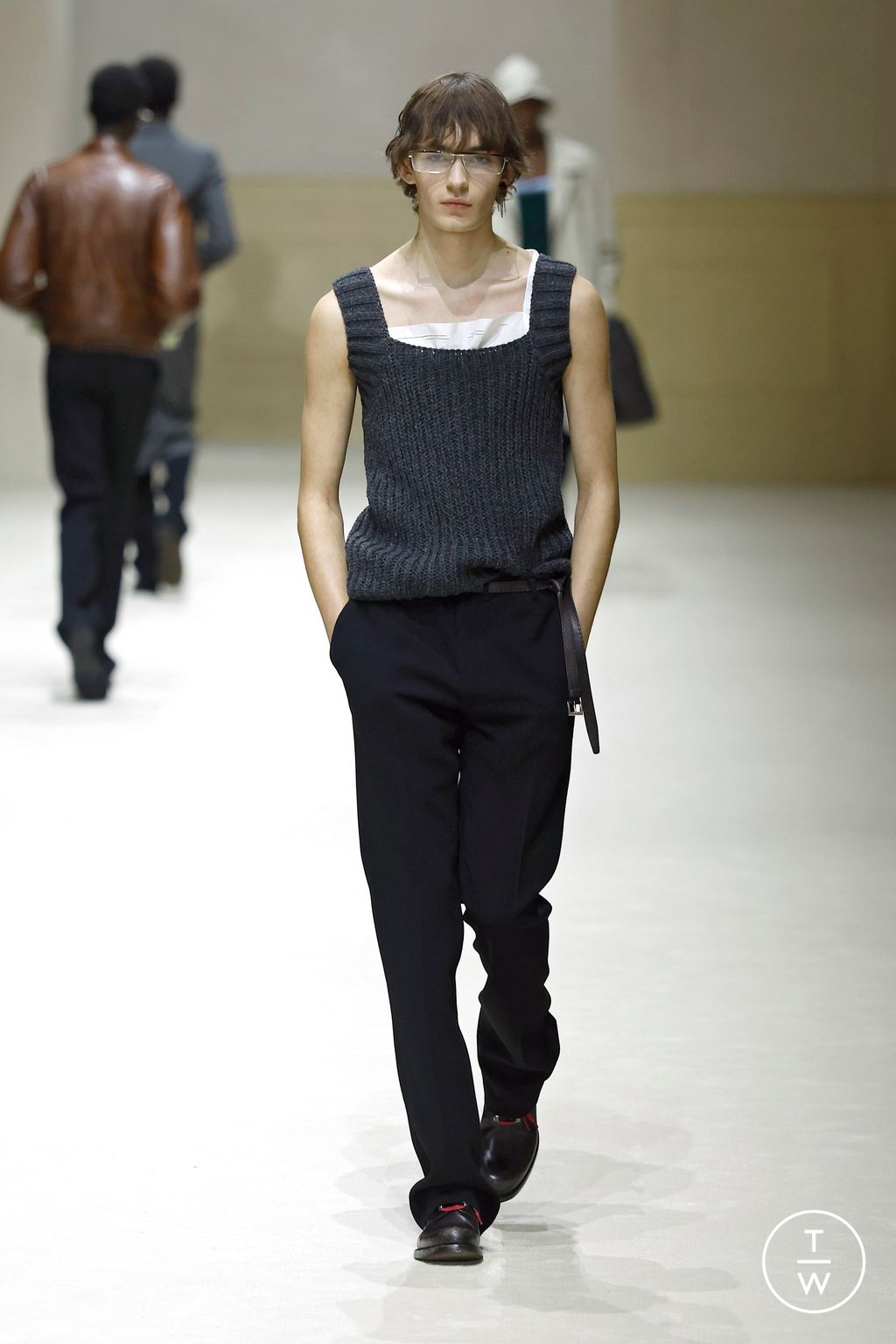 Fashion Week Milan Fall/Winter 2026 look 40 from the Prada collection menswear