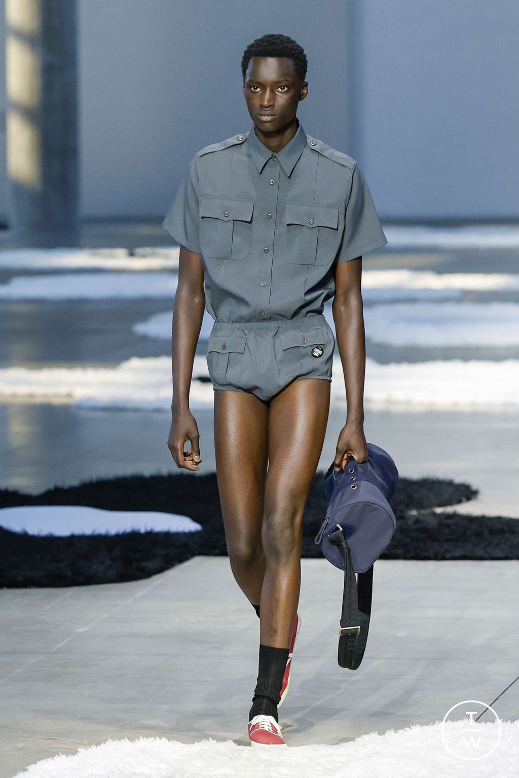 Fashion Week Milan Spring/Summer 2026 look 37 from the Prada collection menswear