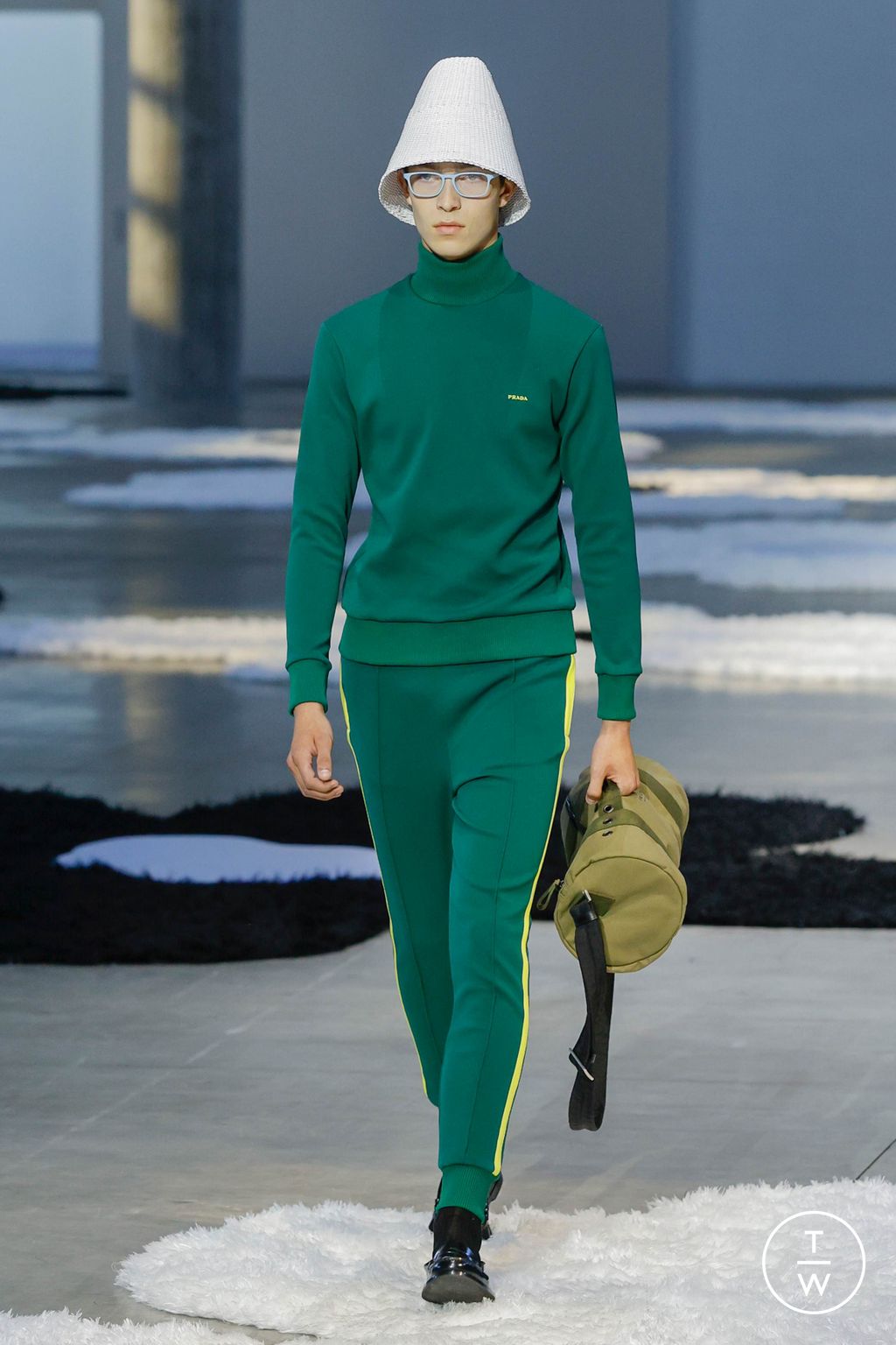 Fashion Week Milan Spring/Summer 2026 look 5 from the Prada collection menswear