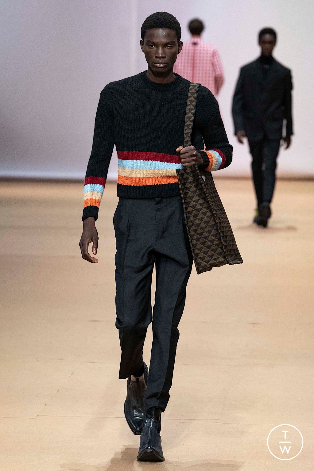 Fashion Week Milan Spring/Summer 2023 look 22 from the Prada collection 男装