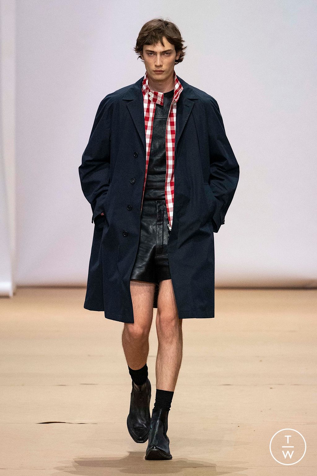 Fashion Week Milan Spring/Summer 2023 look 35 from the Prada collection menswear