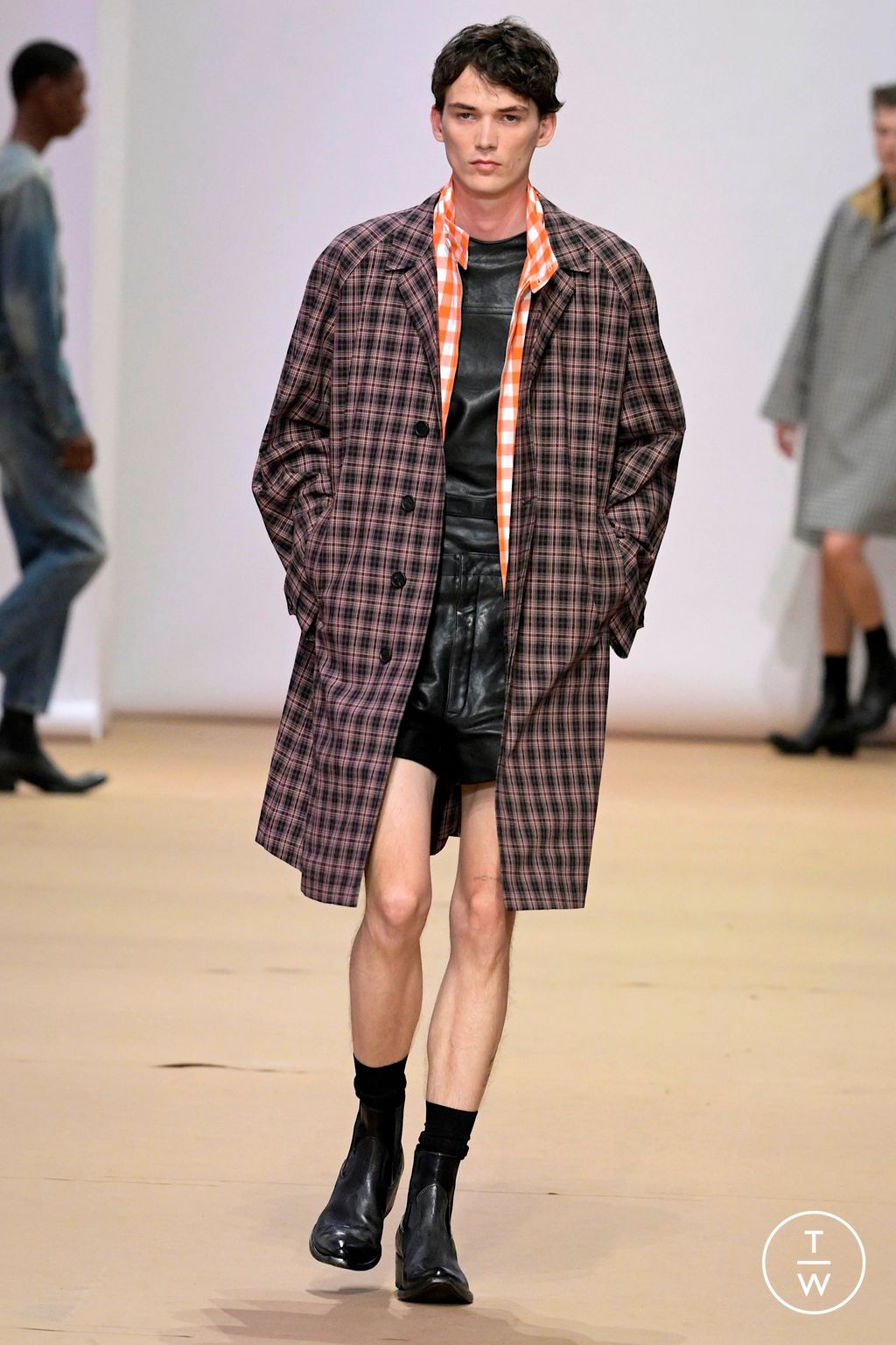 Fashion Week Milan Spring/Summer 2023 look 37 from the Prada collection menswear