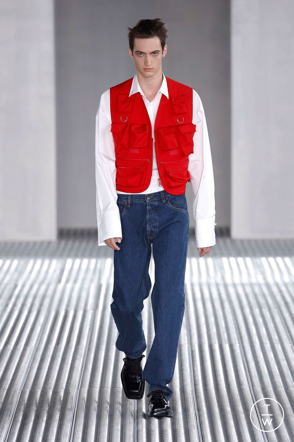 Fashion Week Milan Spring/Summer 2024 look 13 from the Prada collection 男装