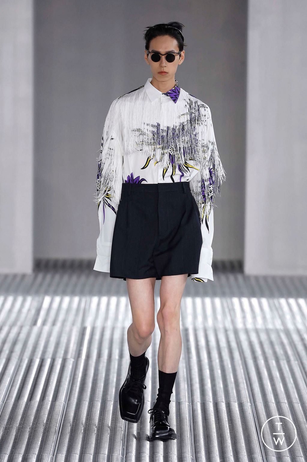 Fashion Week Milan Spring/Summer 2024 look 38 from the Prada collection menswear