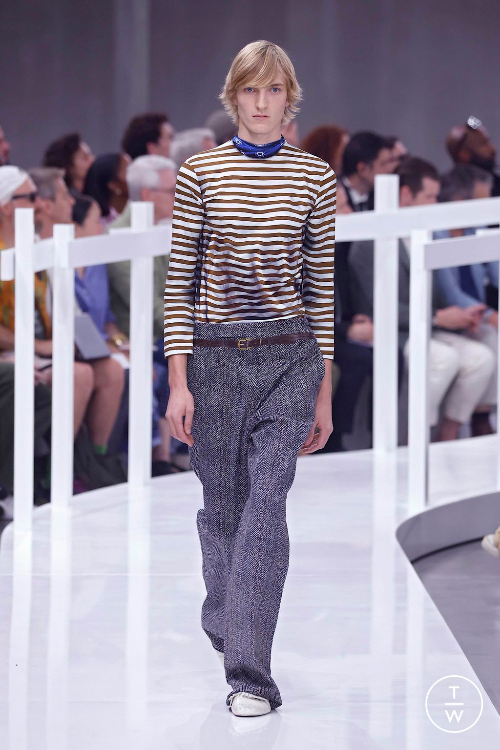 Fashion Week Milan Spring-Summer 2025 look 16 from the Prada collection menswear