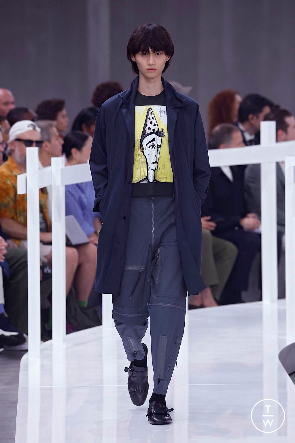 Fashion Week Milan Spring-Summer 2025 look 20 from the Prada collection menswear